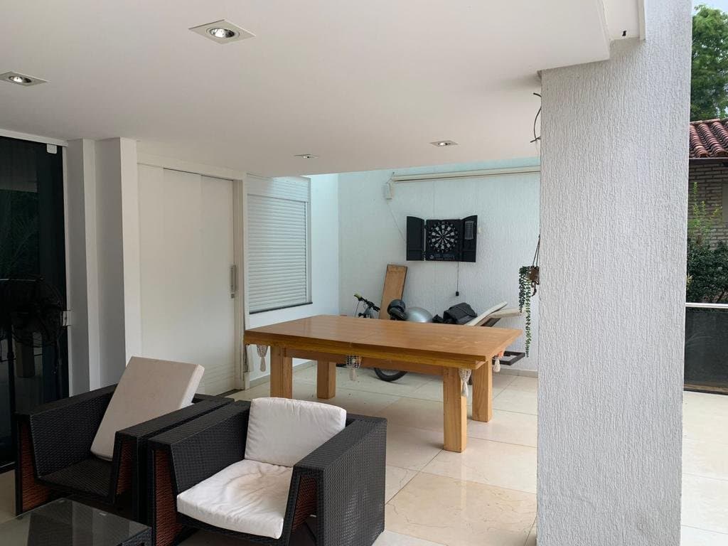 gran casa en el Paraná Country Club — foto 2