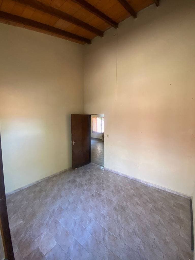 En venta 2 casas en un terreno en Lambaré — foto 2