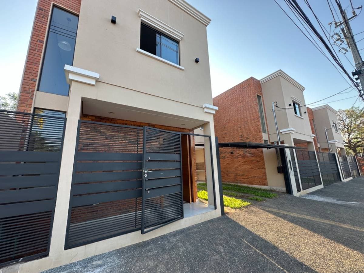 Duplex en Luque, foto 2