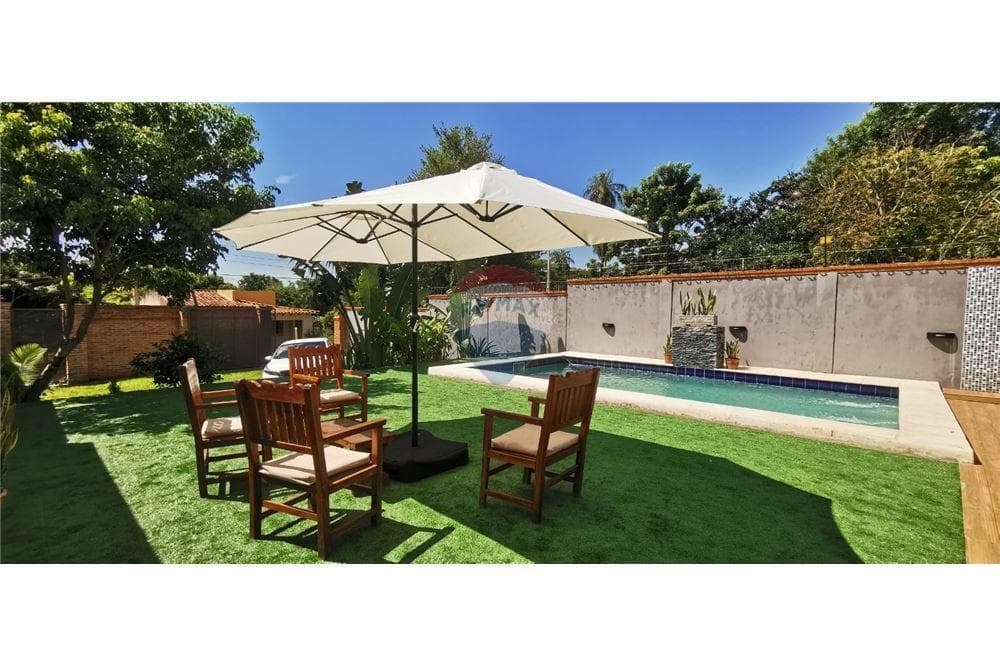 En venta casa quinta en itaugua