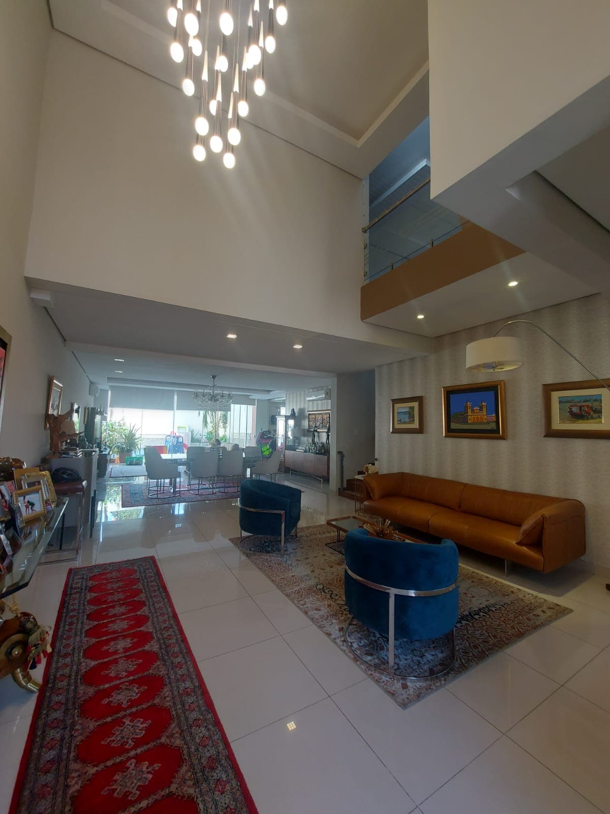 Hermosa Casa Pareada de 3 Suite Zona Casa Rica, Los Laureles-LHO5389970, foto 2