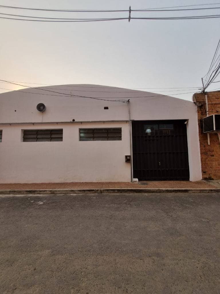 de Tinglado en Ubicación Estratégica — foto principal