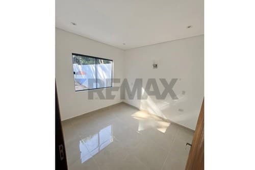 Casa - Venta - Luque, Central, Paraguay, foto 5