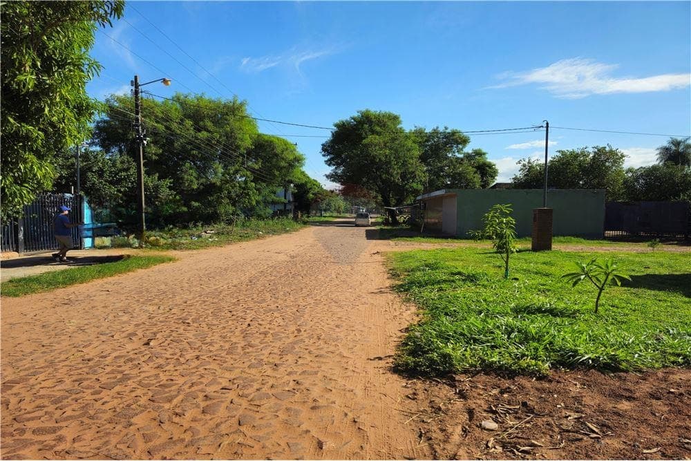 Terreno en venta en Ñemby – Bo. Uruguay -La Lomita — foto 4