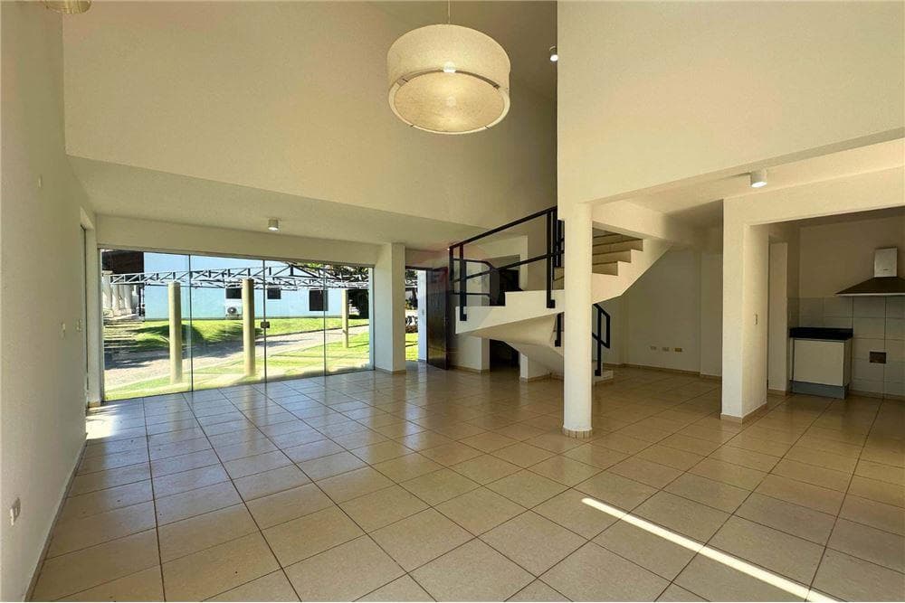 Residencia - Venta - Paraguay Central Luque, invierte en un hermoso hogar!, foto 3