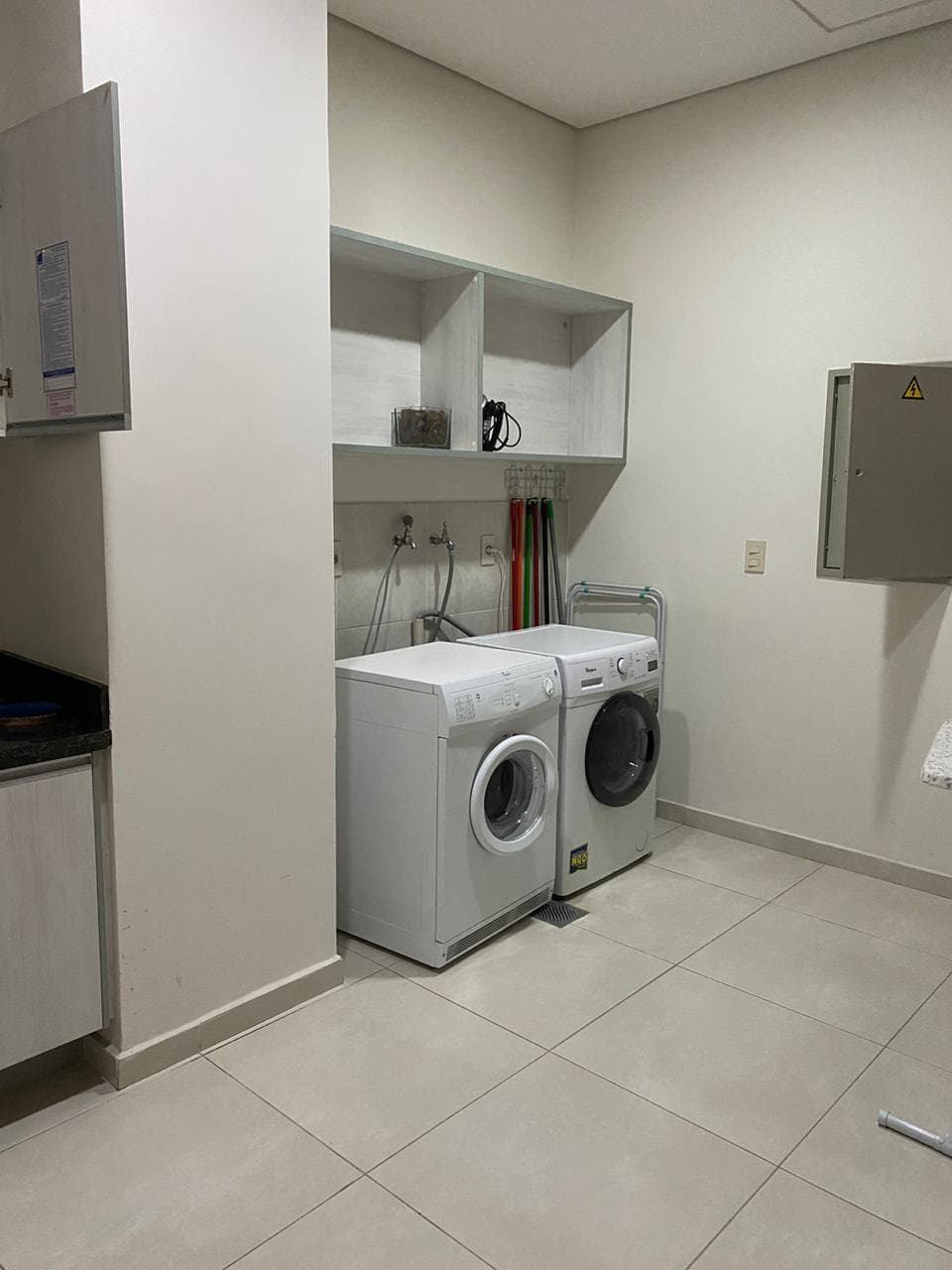Amplío Dpto De 4 Habitaciones Amoblado Zona Paseo Galería, foto 4