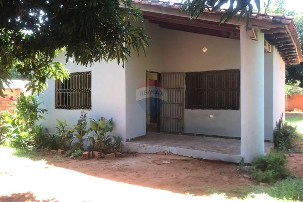 Casa en capiata barrio piro´y, foto 4