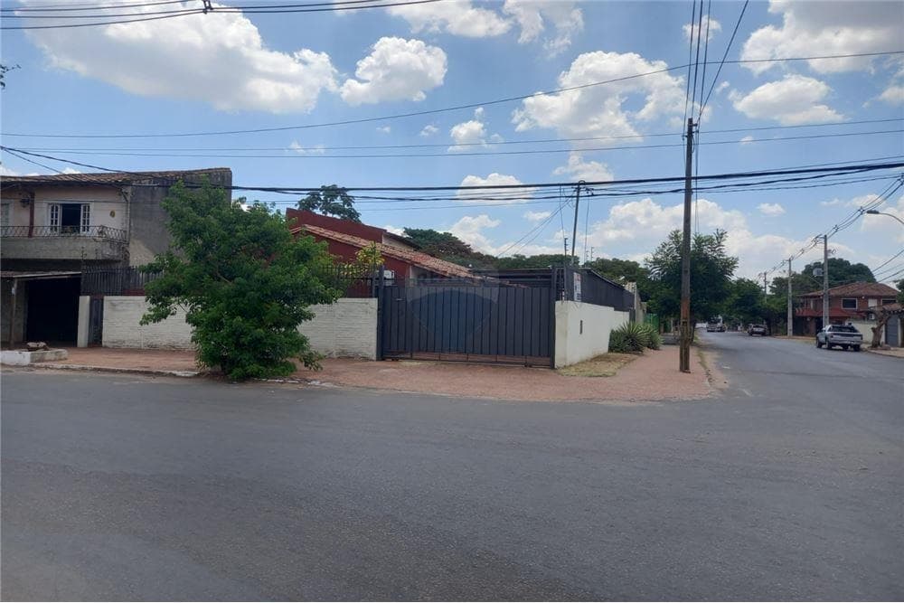 Alquilo casa en Fernando de la Mora zona norte