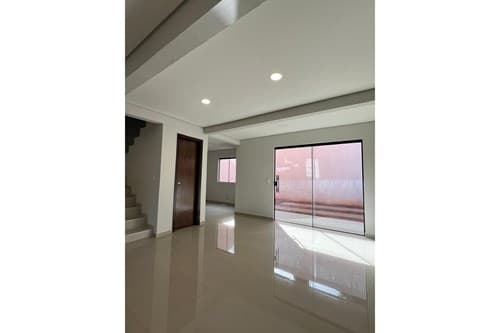 Dúplex-Venta- Lambaré, Central, foto 2