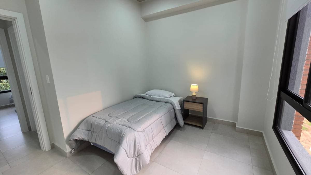 Alquilo departamento full amoblado zona cit