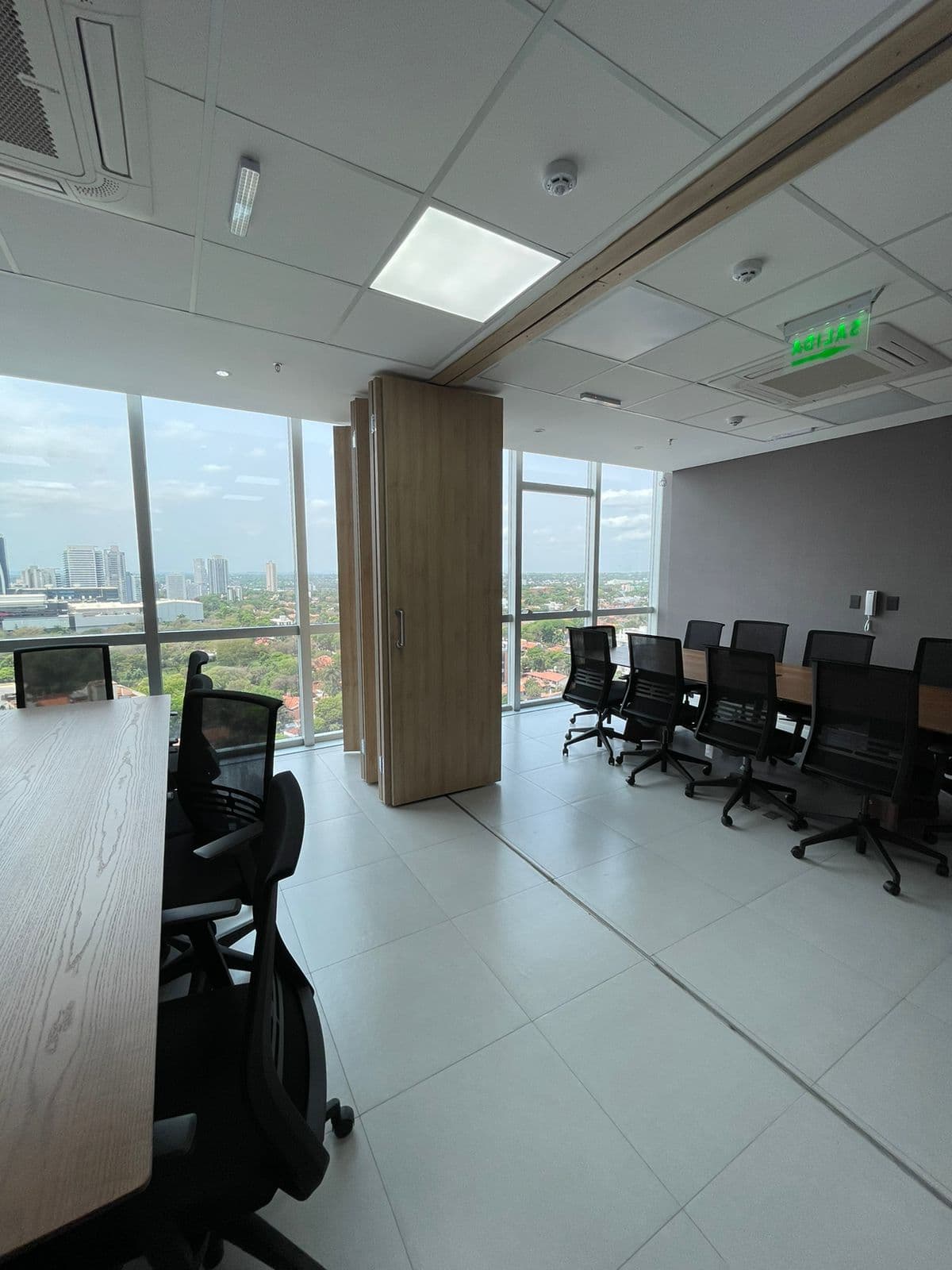 Hermosa Ofic A Estrenar En The Top Buisness Center, foto 2