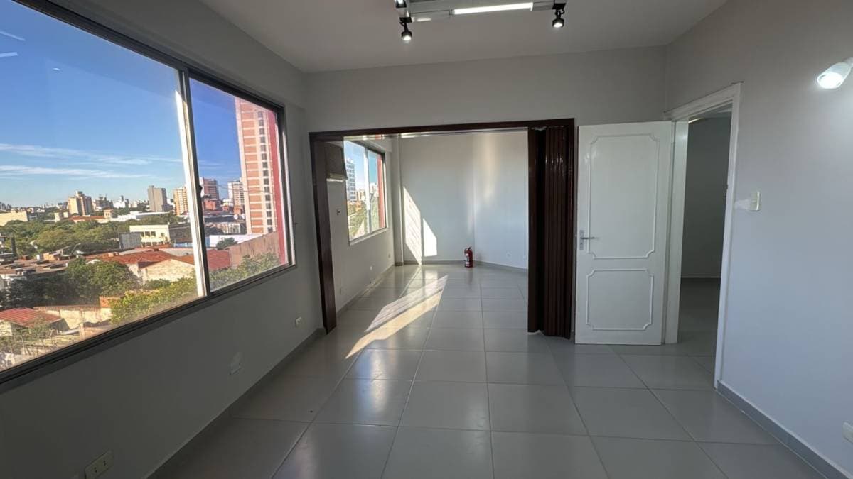Consultorio medico en edif medico profesional, san roque - id 50314, foto 5