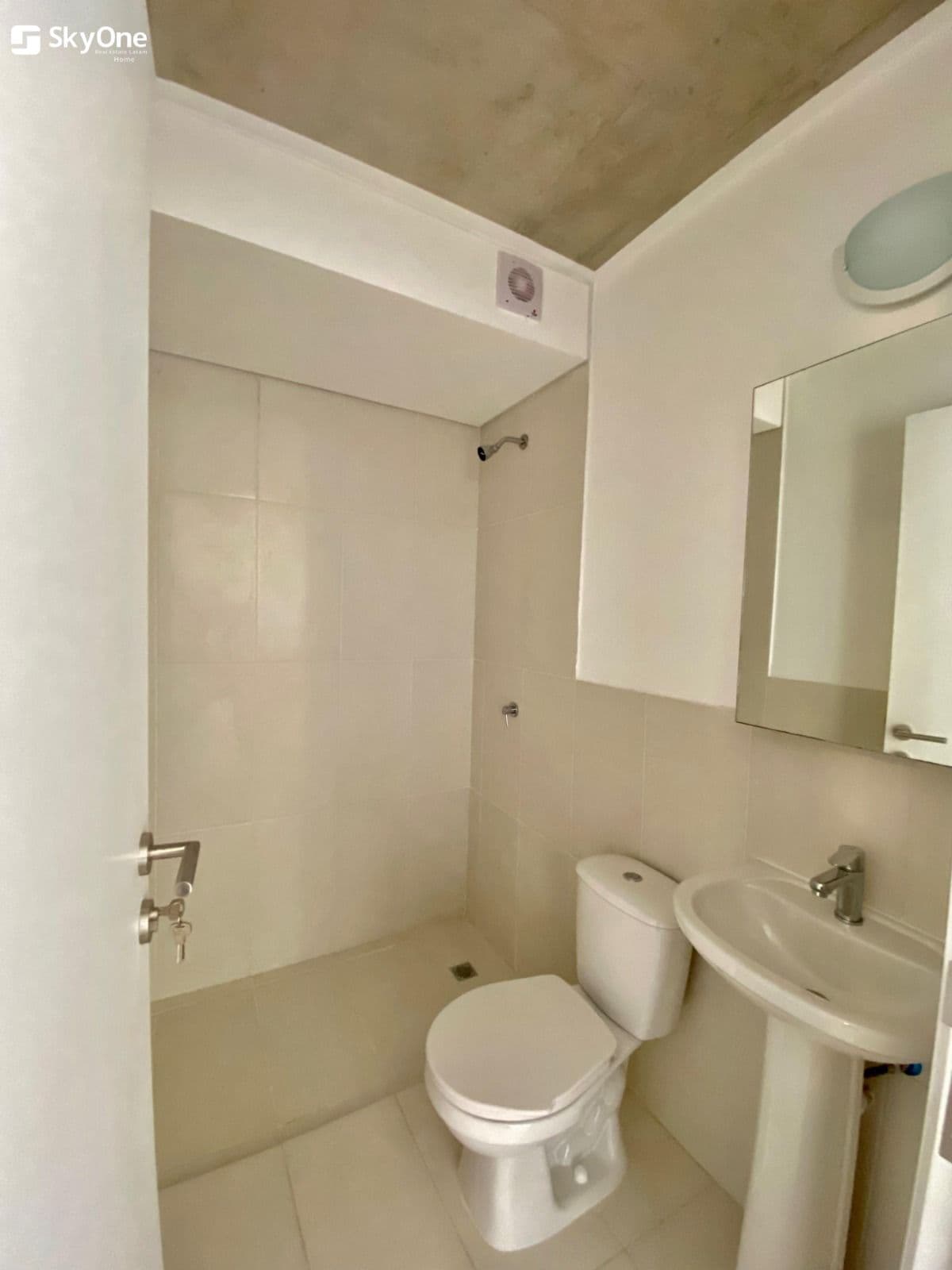Casa en alquiler- Barrio cerrado ALTAVIDA Luque- Loma Merlo, foto 3