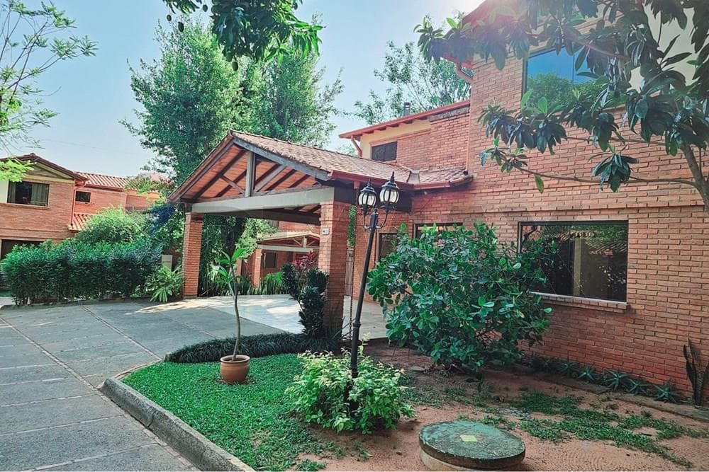 Casa - Venta - San Lorenzo, Central, Paraguay, foto 2