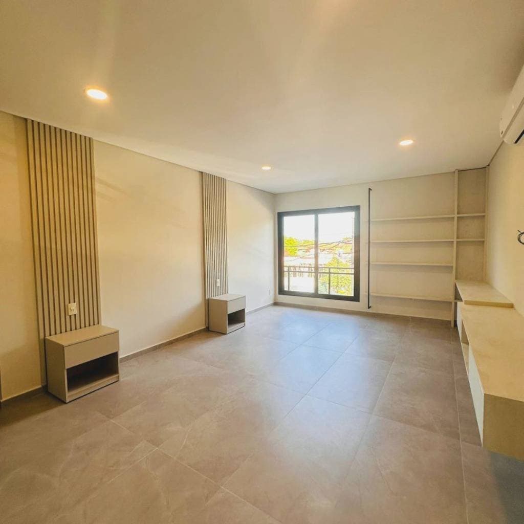 Residencia a estrenar de 3 niveles | barrio mburucuya, foto 3