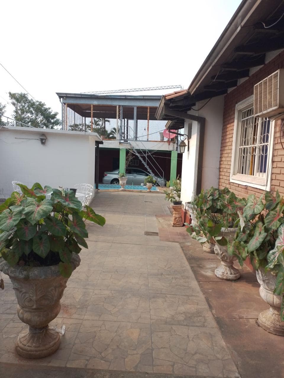Gran oportunidad! En venta una casa en esquina! En barrio residencial, foto 4