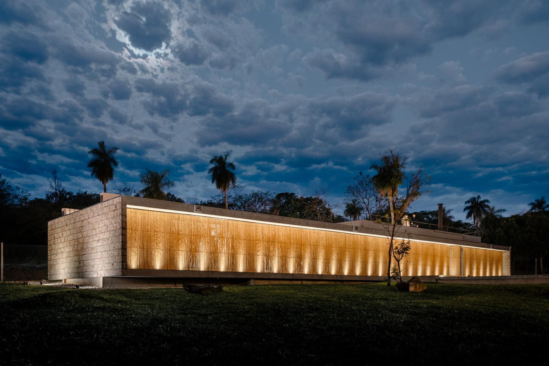 Residencia de diseño en ciervo cua - San Bernardino 3000m2