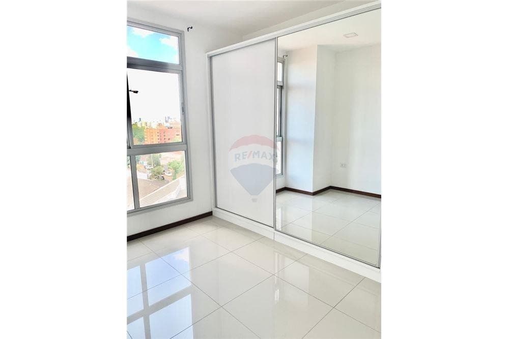 Departamento de dos dormitorios con cochera, foto 3