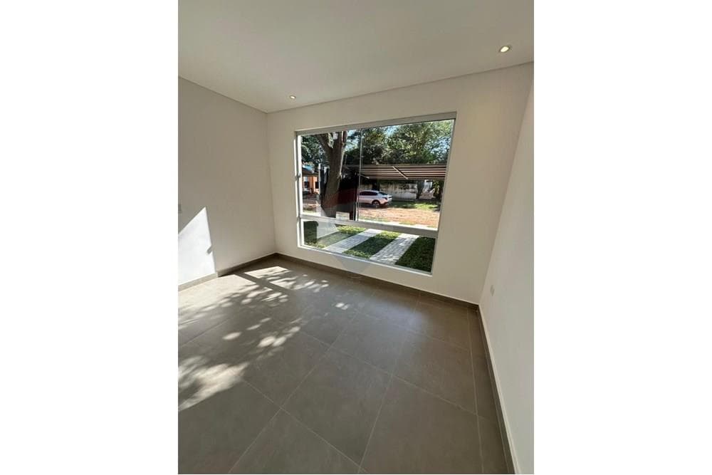 Chalet Moderno y Premium en Mariano Roque Alonso, foto 2