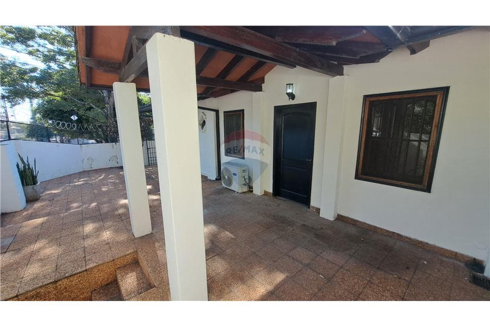 Casa - Venta - Bernardino Caballero, Paraguay, foto 2