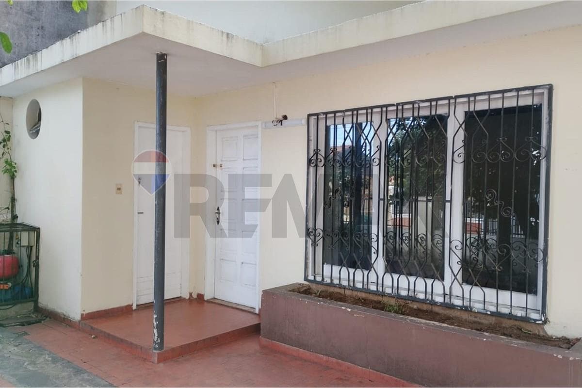 Salon comercial en sajonia — foto 4