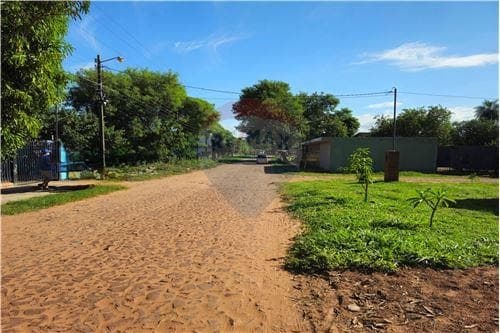 Terreno en venta en Ñemby – Bo. Uruguay -La Lomita, foto 3