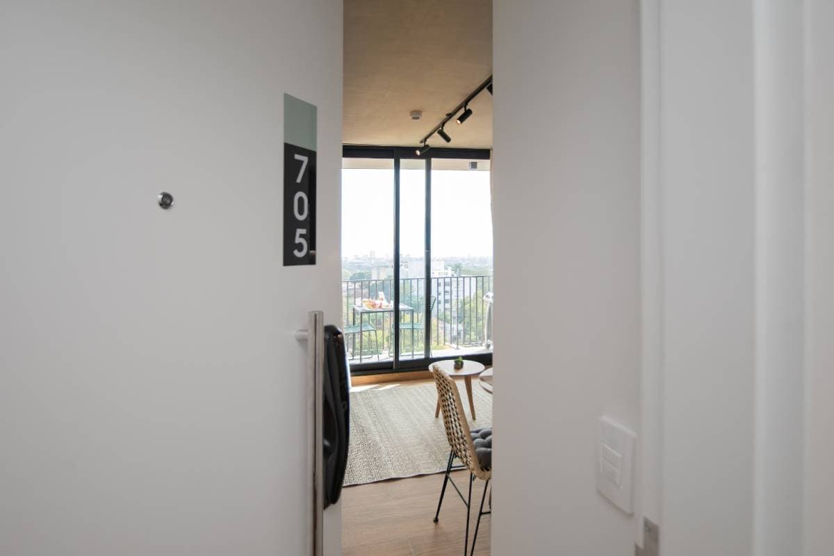 Depto en venta de 1 hab en edificio hassler, foto 2