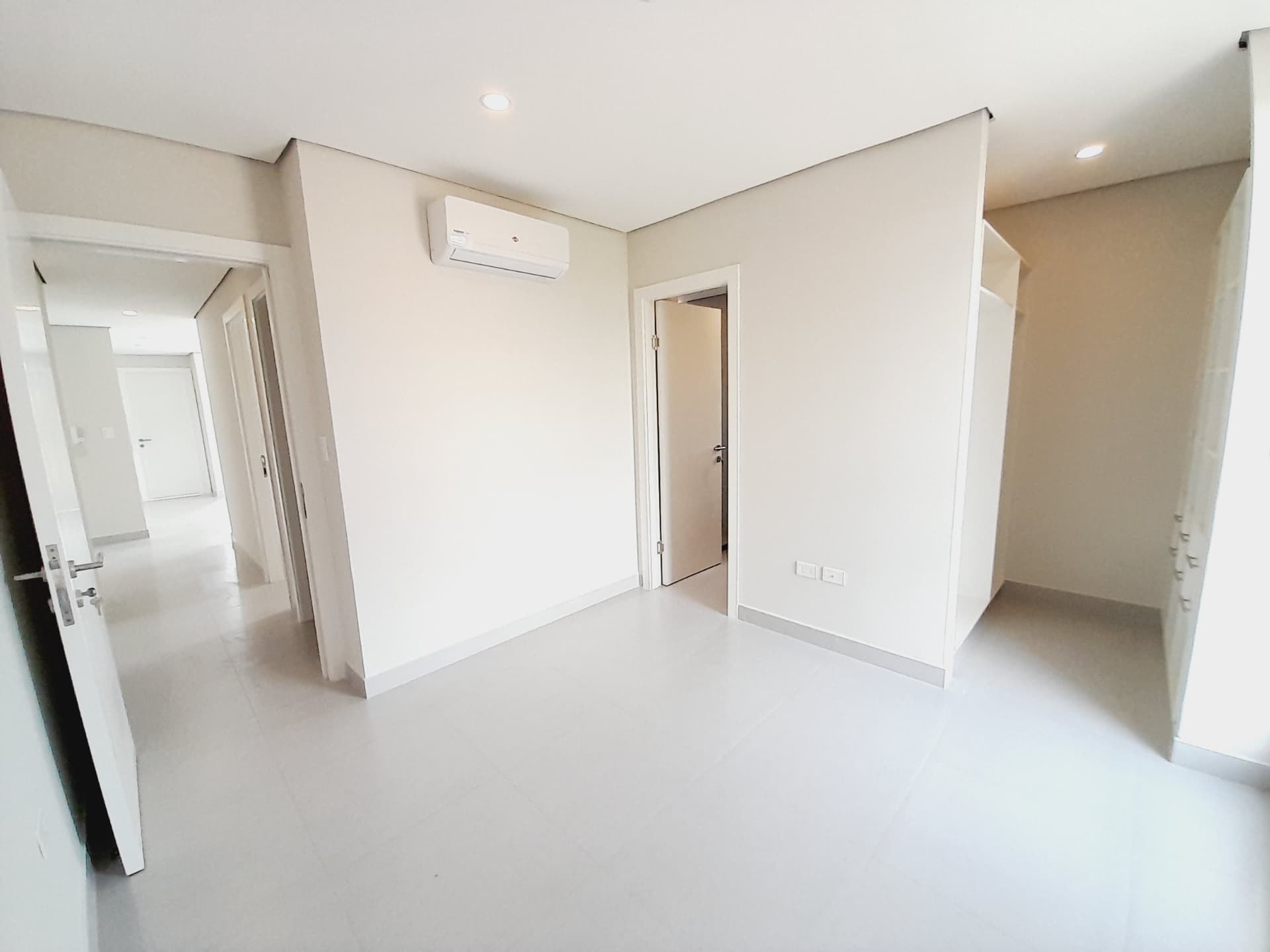 En Venta departamento de 2 Dormitorios a cuadras de la Muni de Asuncion, foto 4