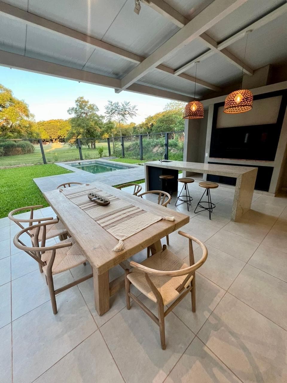 For sale – modern house with pool in San Bernardino, foto 1