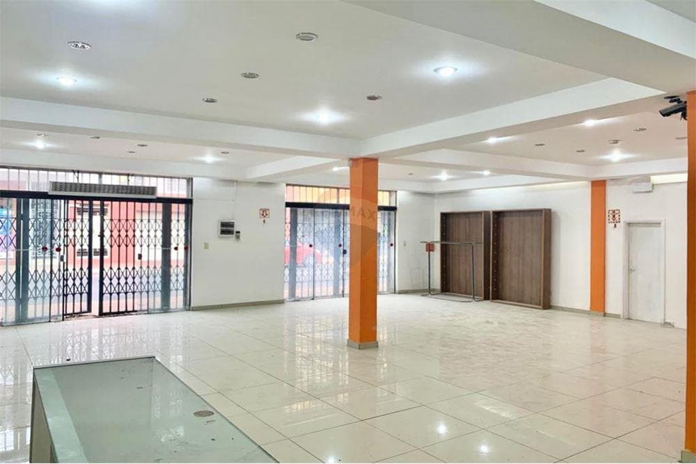 En alquiler local comercial en barrio ciudad nueva — foto 2
