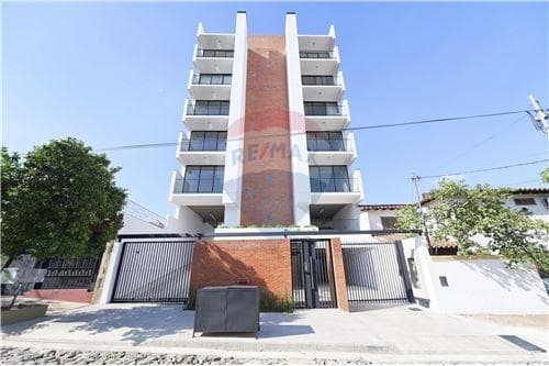 Departamento alquiler mburicao, mburuvicha roga