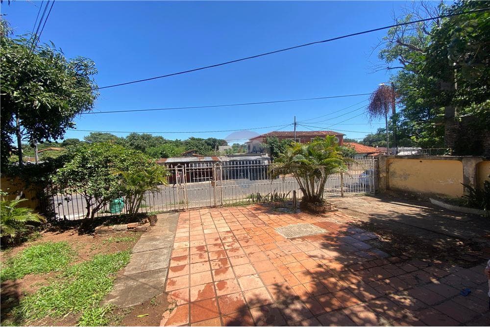 En venta - amplio terreno zona jardín botánico, foto 4