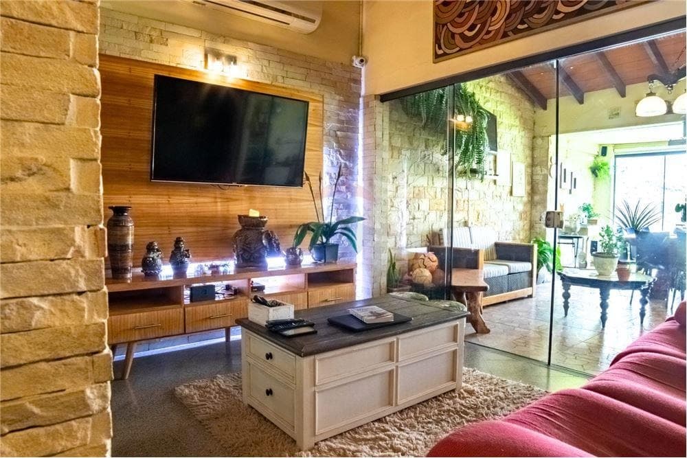 Amplia Residencia en el B° San Cristóbal de Asunción, foto 5