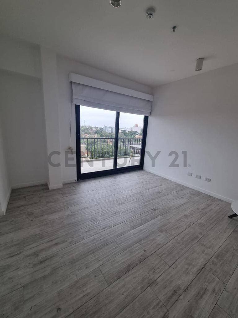 En venta 1 dormitorio con cochera en Bo Jara, foto 4