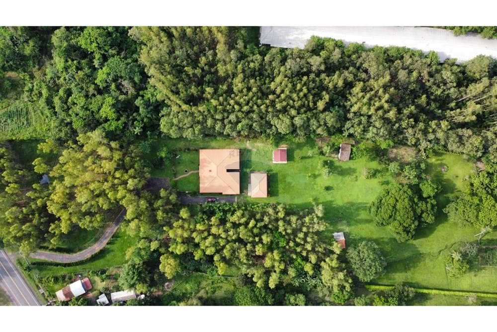 De Hermosa Casa Quinta En Pirayu, foto 3