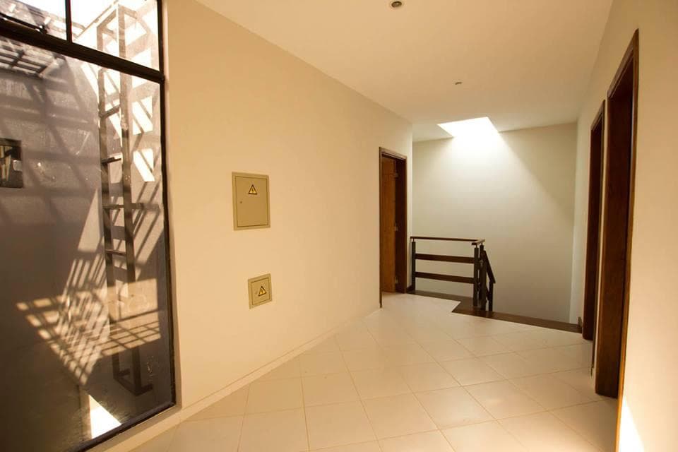 Hermoso Dúplex De 3 Habitaciones En Suite, más Escritorio, foto 4