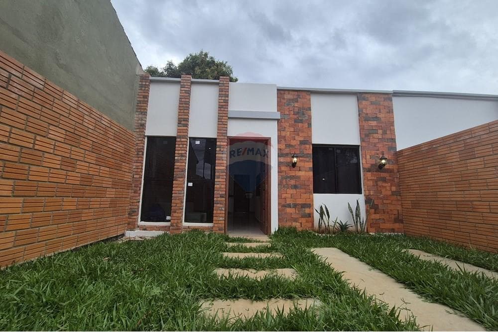 Casa - Venta - Capiata, Central, Paraguay, foto 2