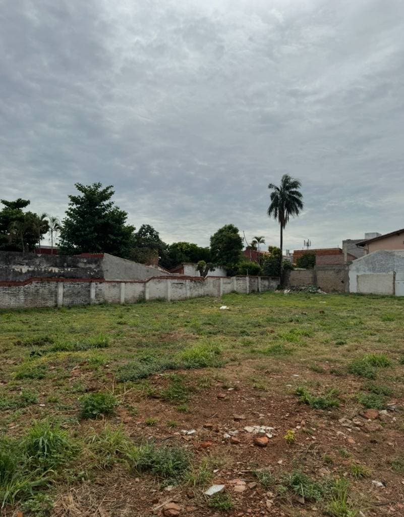Terreno en venta ubicado en el centro de Luque, foto 4