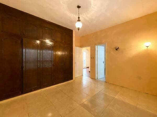Alquilo casa en el centro de asuncion