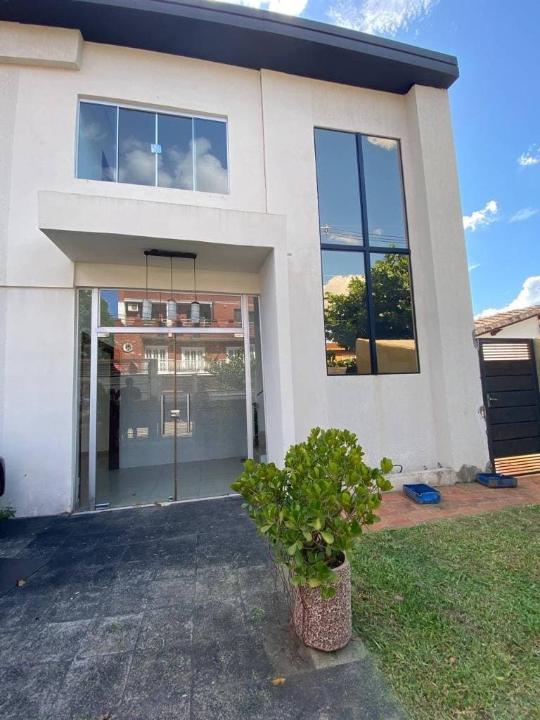 Casa para uso comercial en Recoleta, foto 1