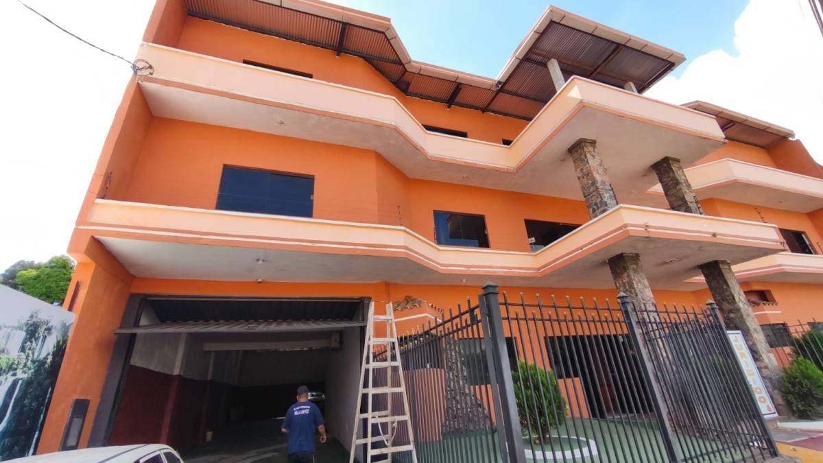 Imponente Inmueble Comercial en San Lorenzo: Edificio Administrativo + Tinglado, foto 1