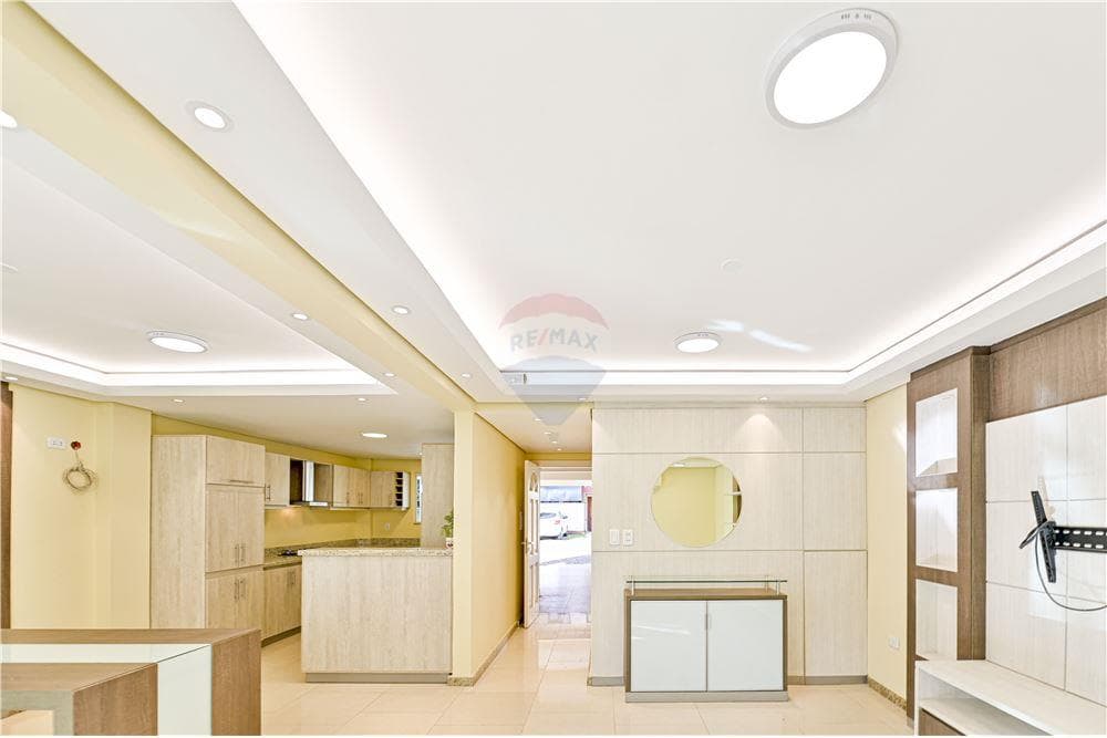 Impecable y Moderno Dúplex en Lambaré, foto 3