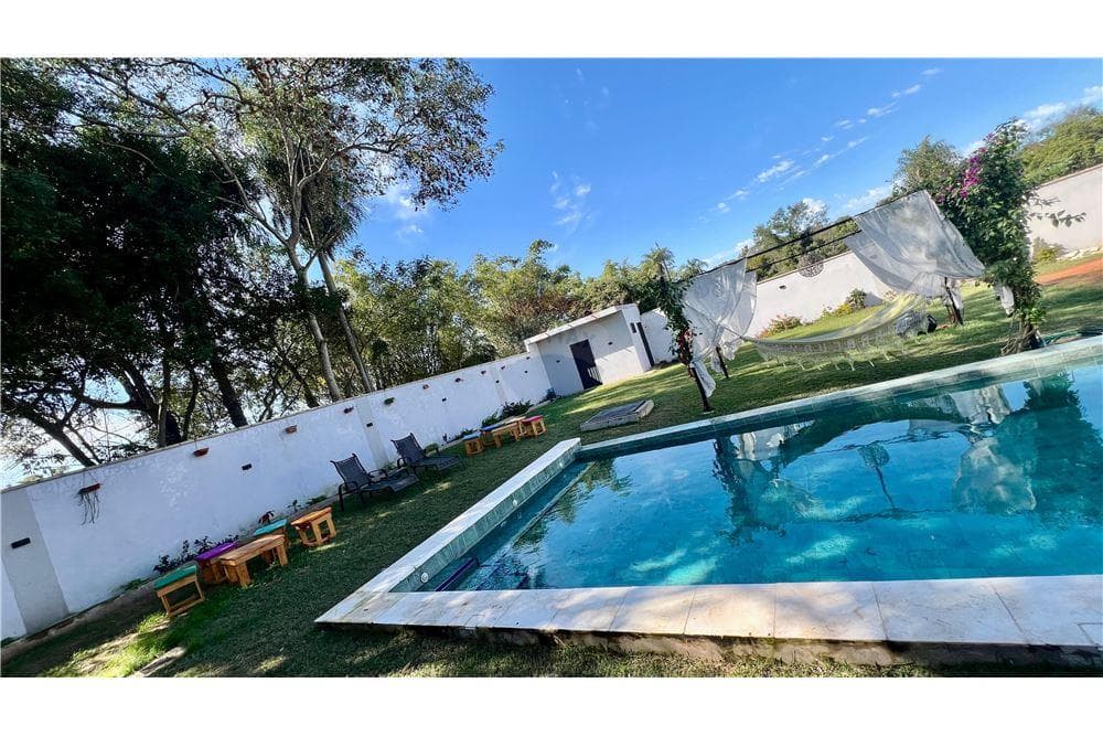 Hermosa casa quinta en barrio cañadita Ñemby, foto 2