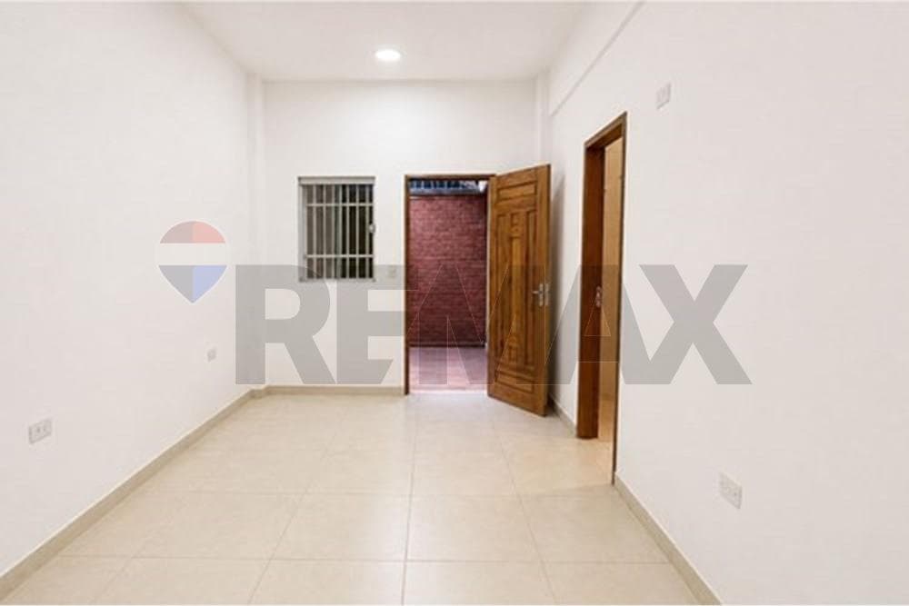 Dpto en Alquiler - San Lorenzo, zona Villa Universitaria, foto 3