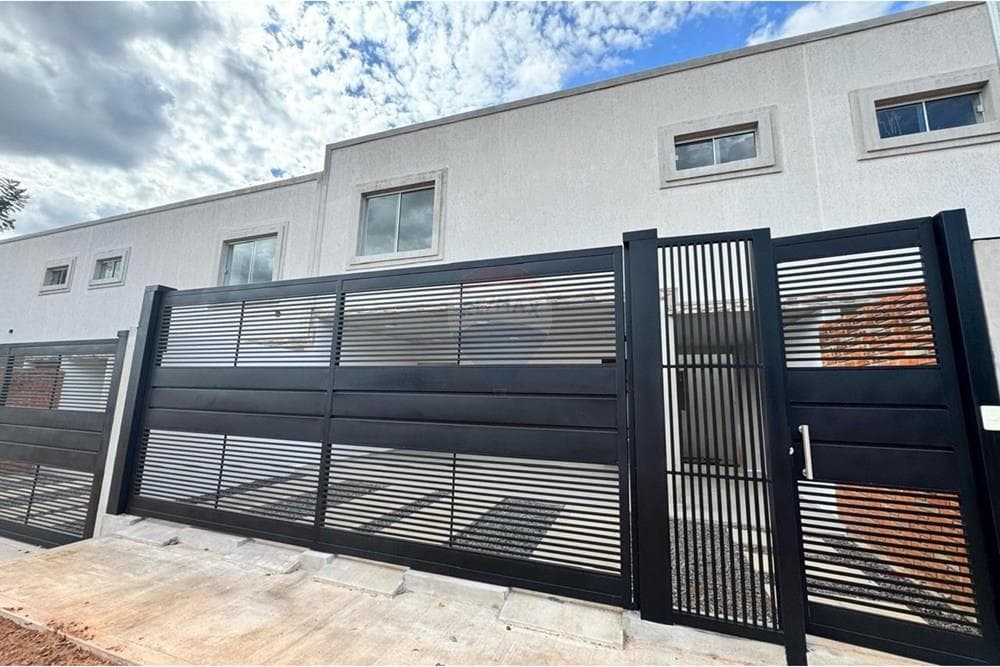 Amplio duplex en alquiler, foto 2