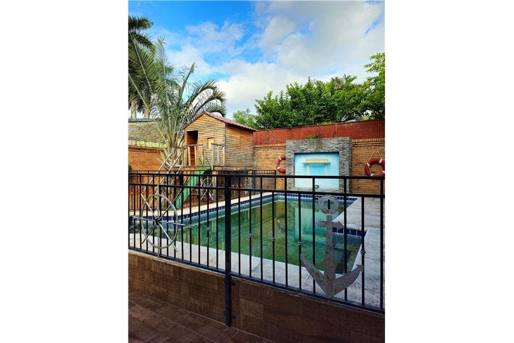 casa con piscina en Fernando de la Mora zona Laguna Grande, foto 4