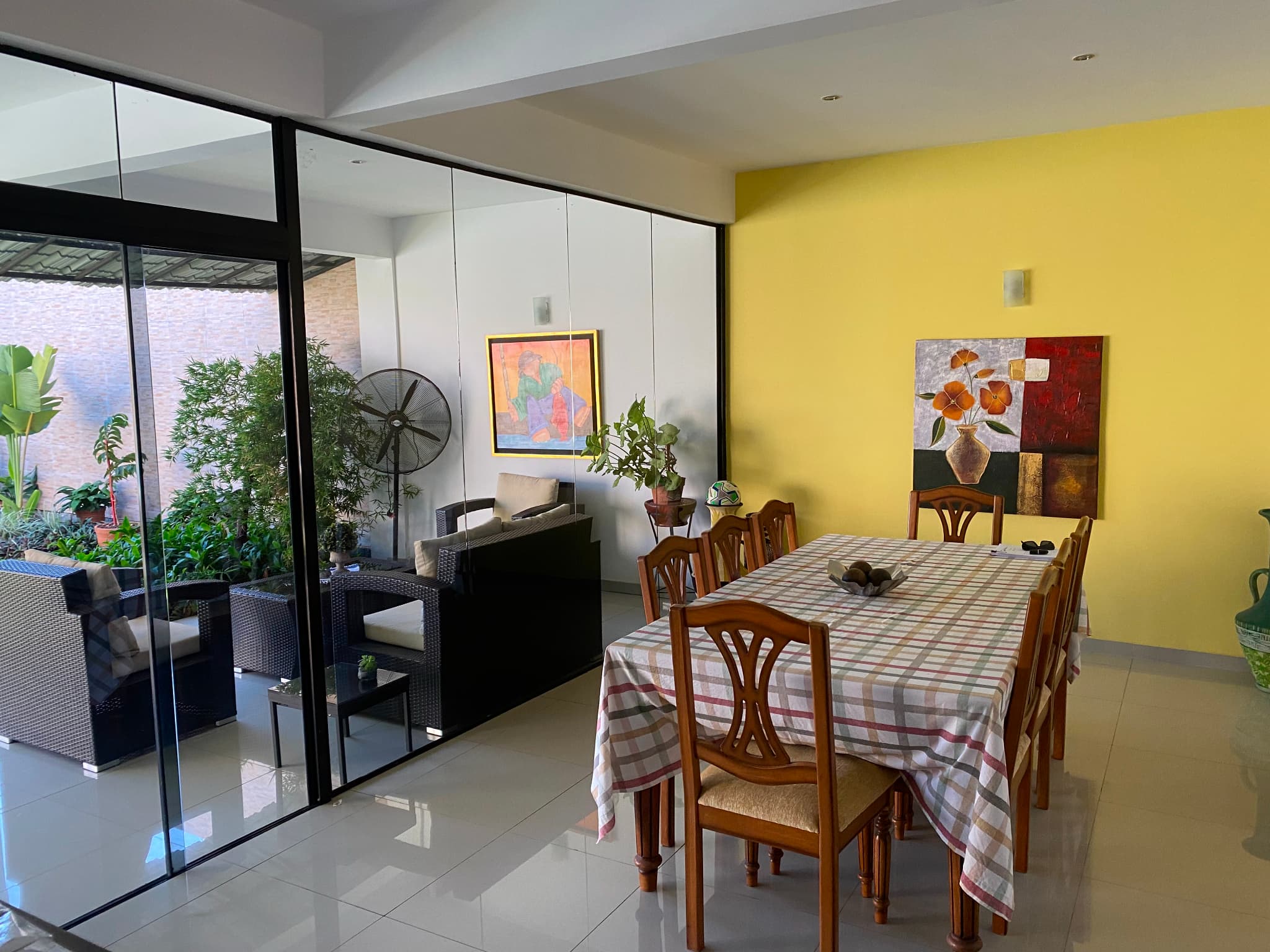 Moderna Residencia Zona Canal 13 — foto 4
