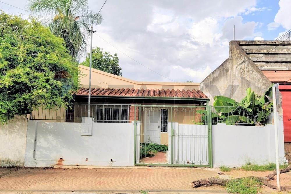 Casa - Venta - Pettirossi, Asunción, Paraguay, foto 1