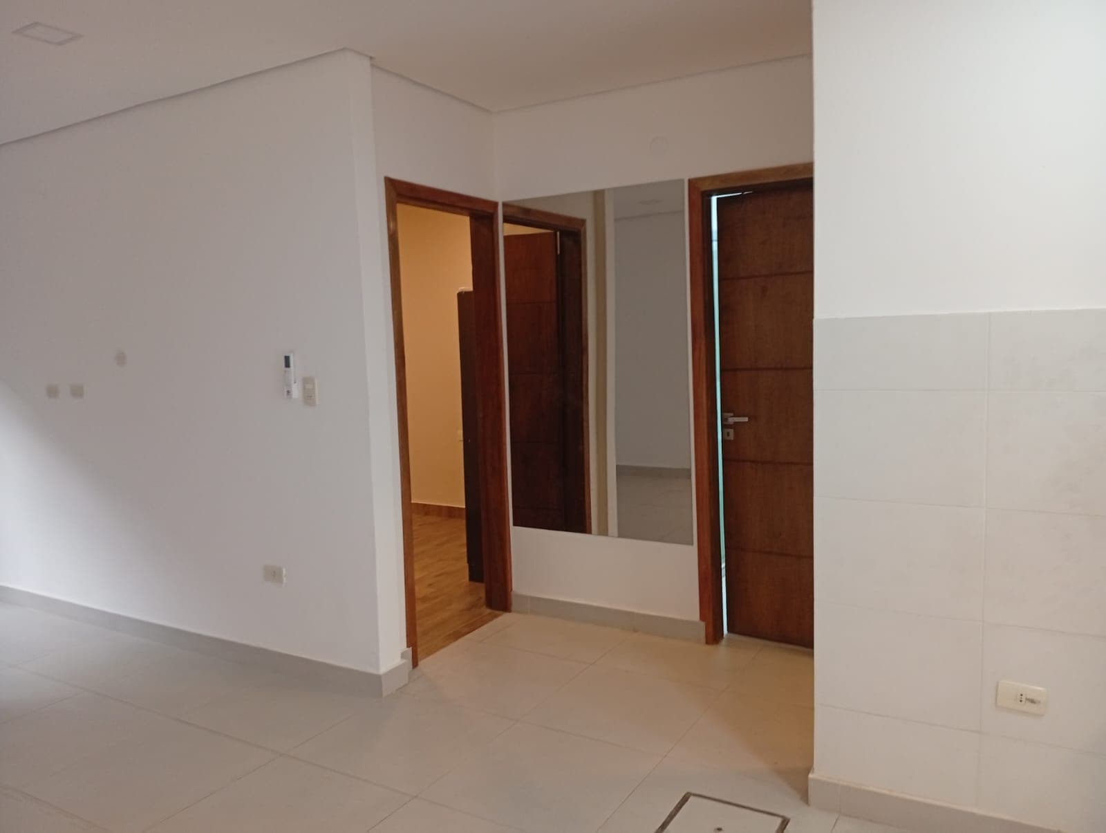 departamento en planta baja. Luque, Loma Merlo, foto 4
