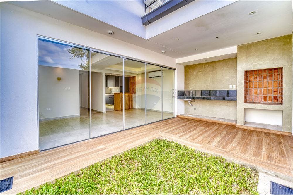 Duplex a estrenar a metros del colegio cas — foto 4